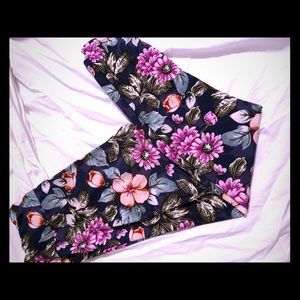 Gorgeous Floral LulaRoe OS Leggings